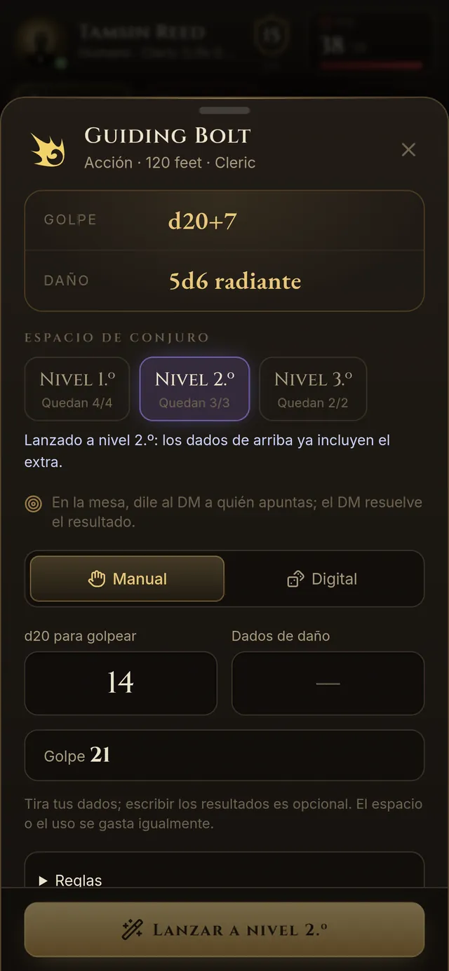 La ficha de lanzamiento de Guiding Bolt en un móvil: golpe d20+7, daño 5d6 radiante con un espacio de nivel 2, dados manuales y un 14 escrito que da un golpe de 21.